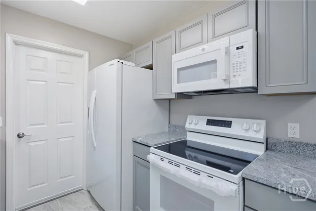 $285,000 | 648 Honey Ridge Lane, Hinesville, GA 31313