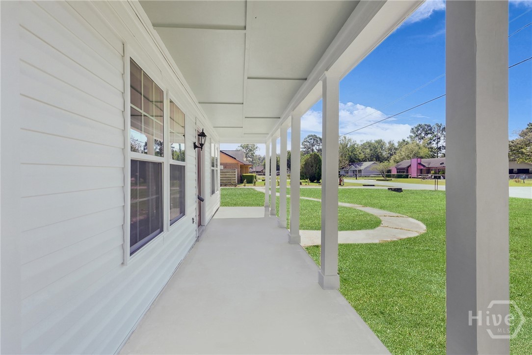 648 Honey Ridge Lane Hinesville, GA 31313 - Photo 7 of 37