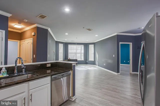 $2,950 | 350 West Elm Street, Unit 3003, Conshohocken, PA 19428