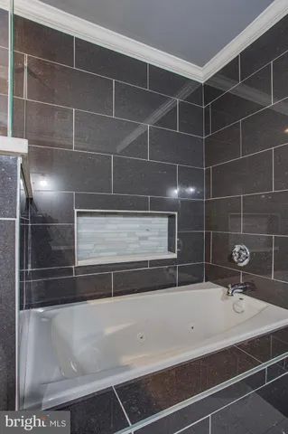 $2,950 | 350 West Elm Street, Unit 3003, Conshohocken, PA 19428