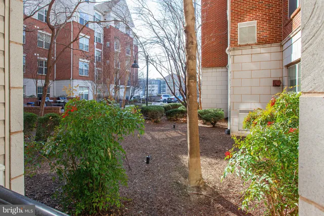 $2,950 | 350 West Elm Street, Unit 3003, Conshohocken, PA 19428