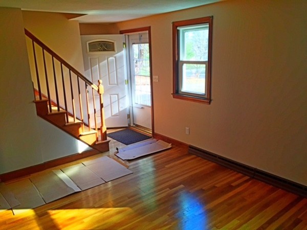 7 Pine Knoll Road Franklin, MA 02038 - Photo 11 of 20 Gallery Image 11