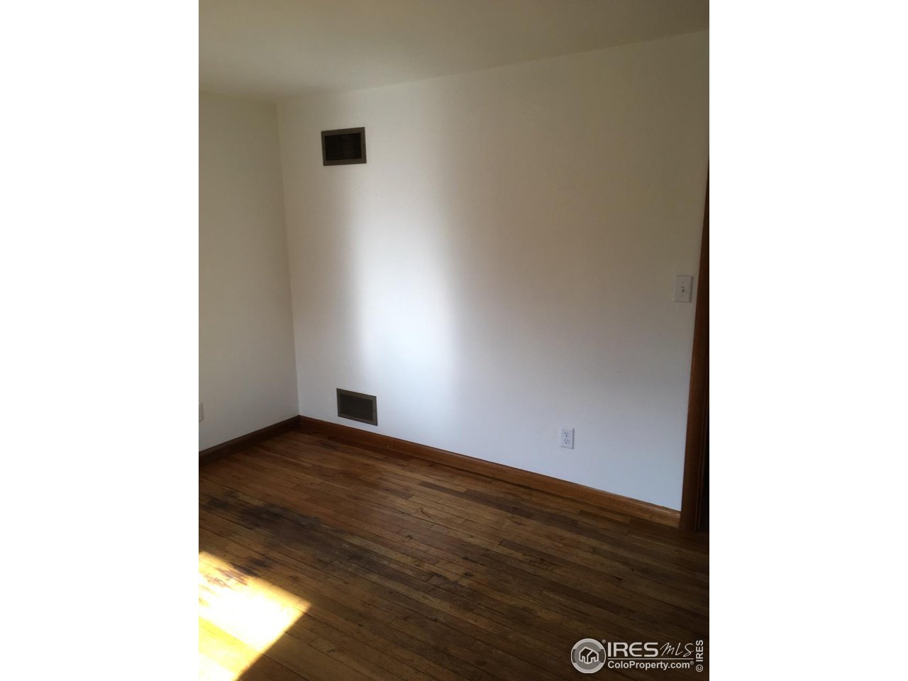2708 West Prospect Road Fort Collins, CO 80526 - Photo 24 of 32 New paint 2017