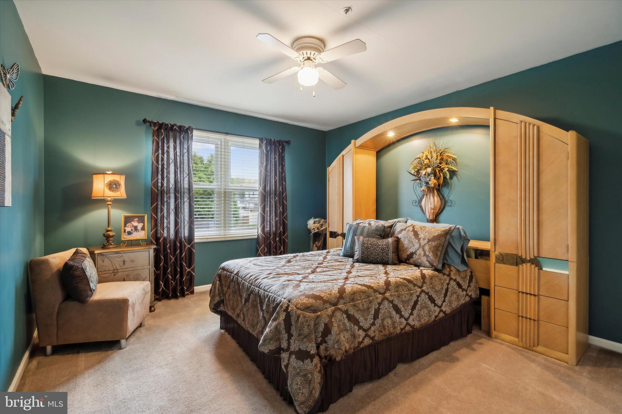 1268 Holly Road Warrington, PA 18976 - Photo 23 of 42 Gallery Image 23