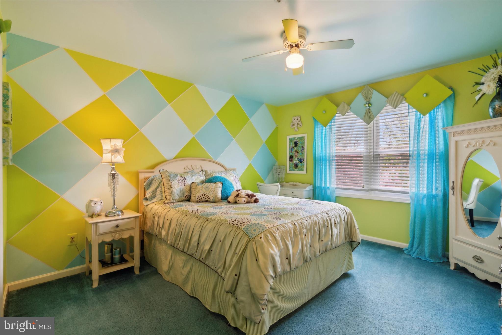 1268 Holly Road Warrington, PA 18976 - Photo 29 of 42 Gallery Image 29