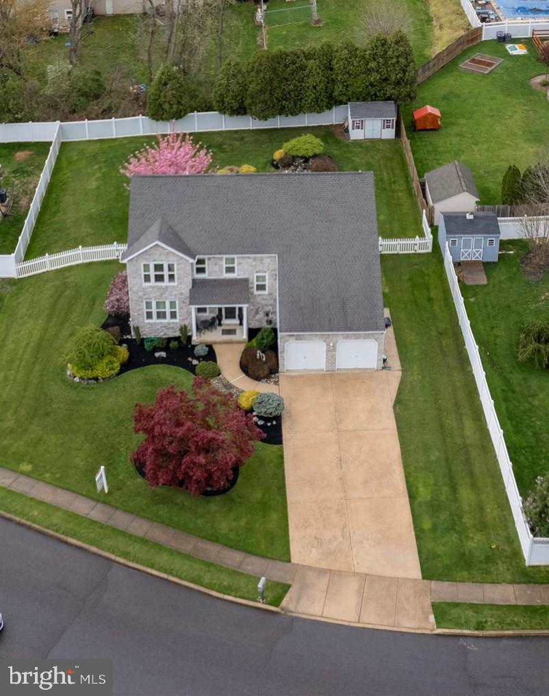 1268 Holly Road Warrington, PA 18976 - Photo 3 of 42 Gallery Image 3