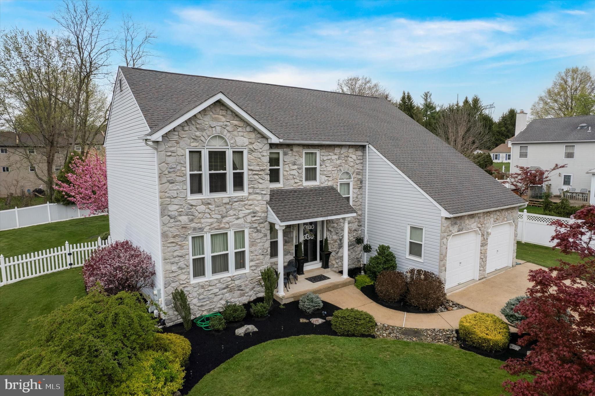 1268 Holly Road Warrington, PA 18976 - Photo 40 of 42 Beautifully landscaped