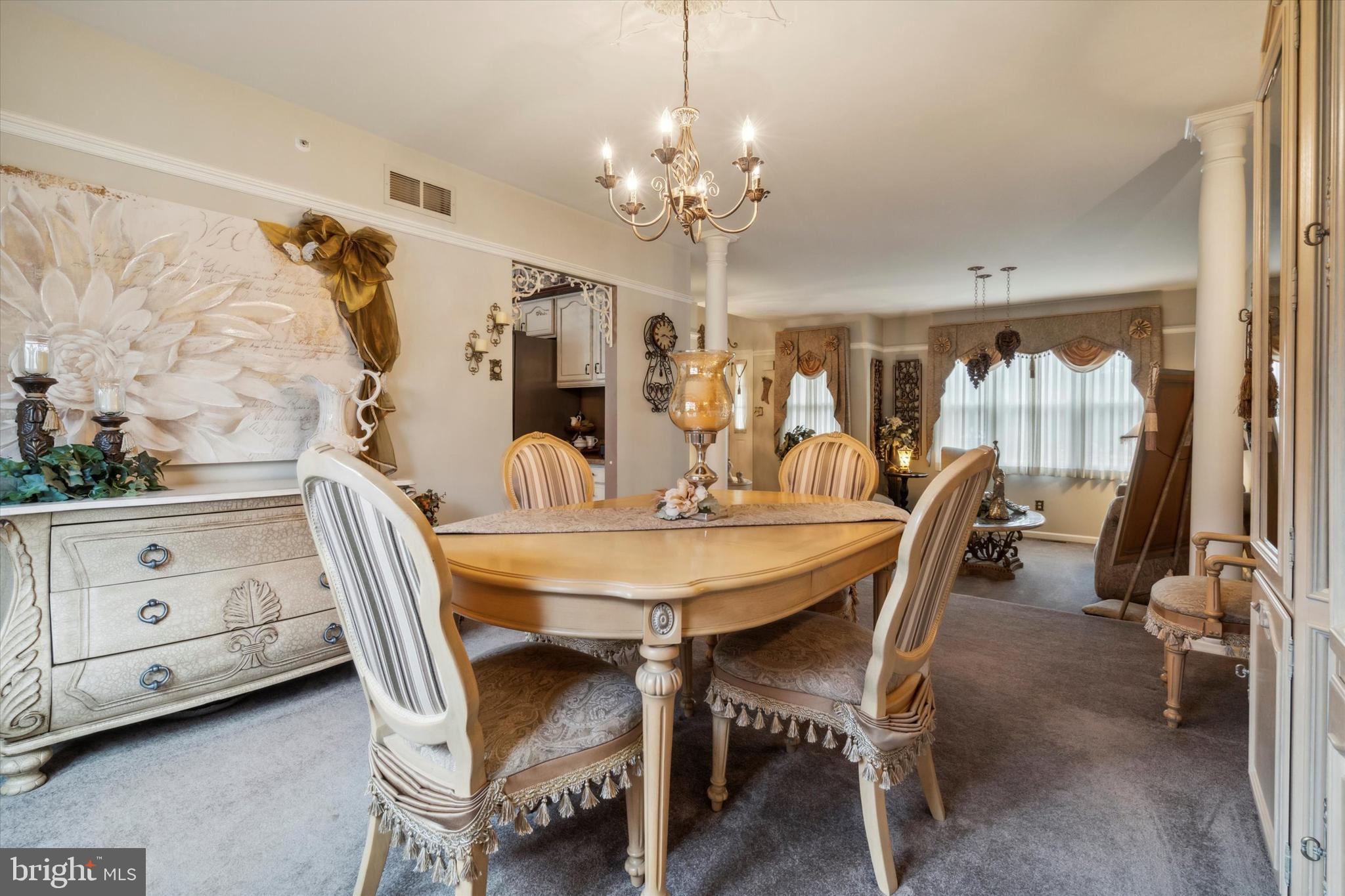 1268 Holly Road Warrington, PA 18976 - Photo 9 of 42 DIning Room