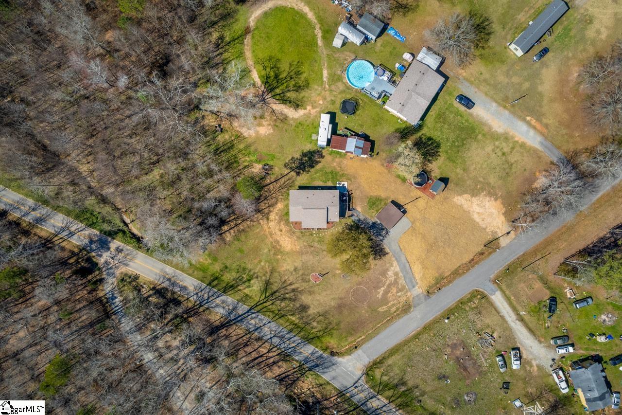 135 Holliday Dam Road Honea Path, SC 29654 - Photo 32 of 36