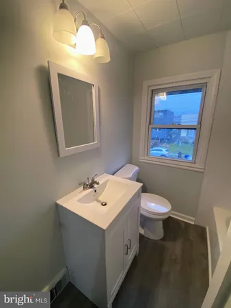 $2,000 | 934 Alcyon Drive, Bellmawr, NJ 08031