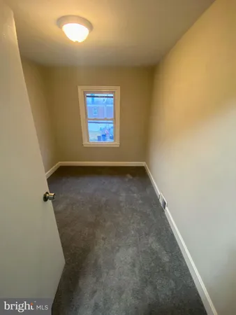 $2,000 | 934 Alcyon Drive, Bellmawr, NJ 08031