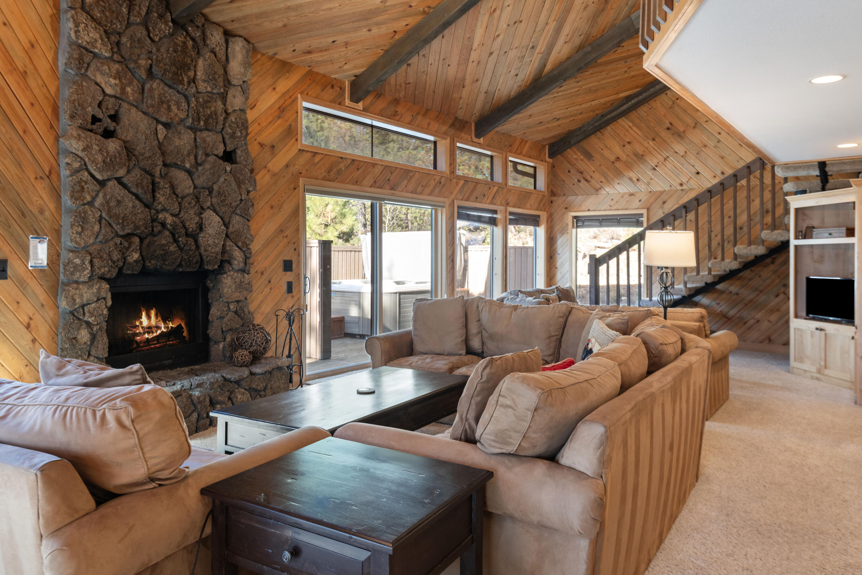 17905 Rhododendron Lane Sunriver, OR 97707 - Photo 16 of 39 21