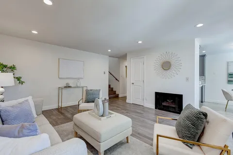 $648,000 | 2625 Keystone Avenue, Unit 102, Santa Clara, CA 95051