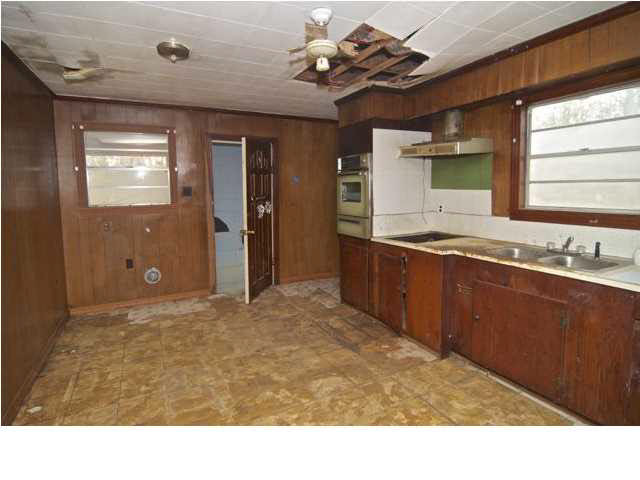 282 Amos Road Vicksburg, MS 39183 - Photo 10 of 18 Photo 10