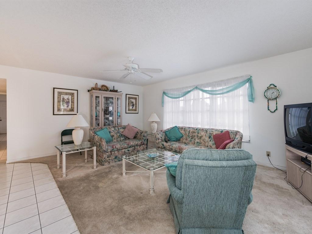 1285 High Point Place North, Unit D Delray Beach, FL 33445 - Photo 3 of 29 003_Welcome Inside