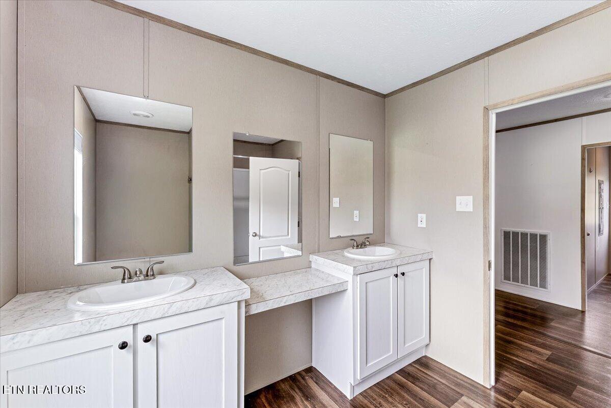 590 McGaha Chapel Road Cosby, TN 37722 - Photo 26 of 45 26-1st Bath A3