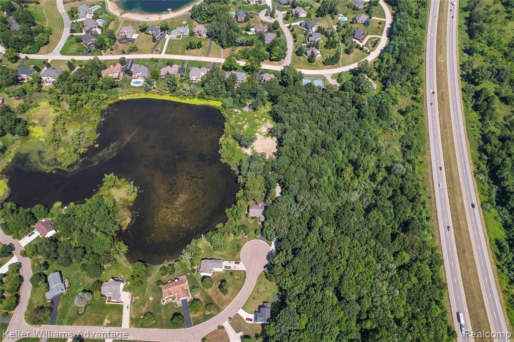 10493 Spring Grove Brighton, MI 48114 - Photo 18 of 36