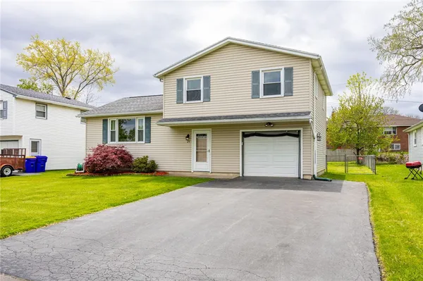 $209,900 | 23 Morningstar Drive, Gates, NY 14606