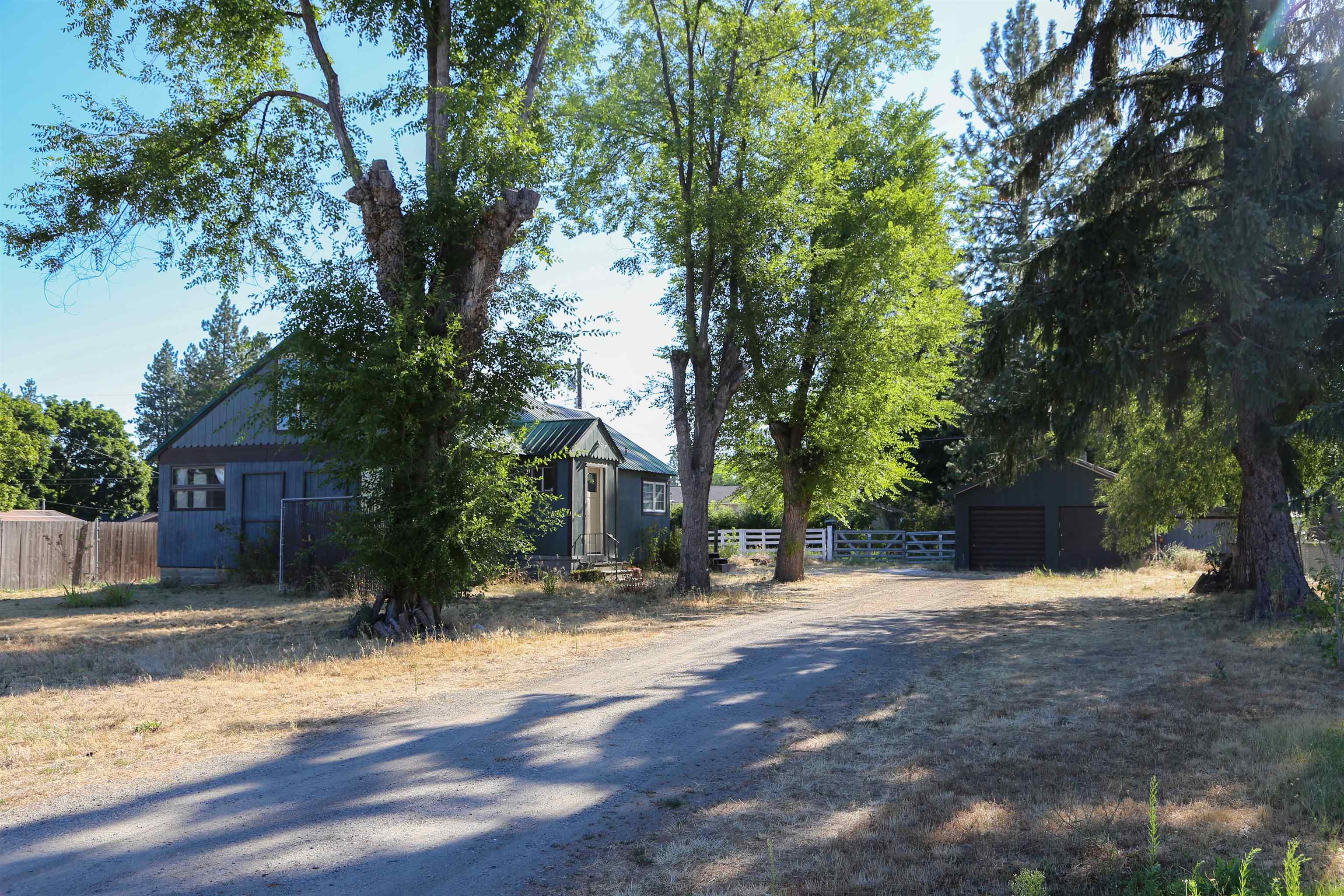 12414 North Myrtle Street Mead, WA 99021 - Photo 2 of 20 Gallery Image 2