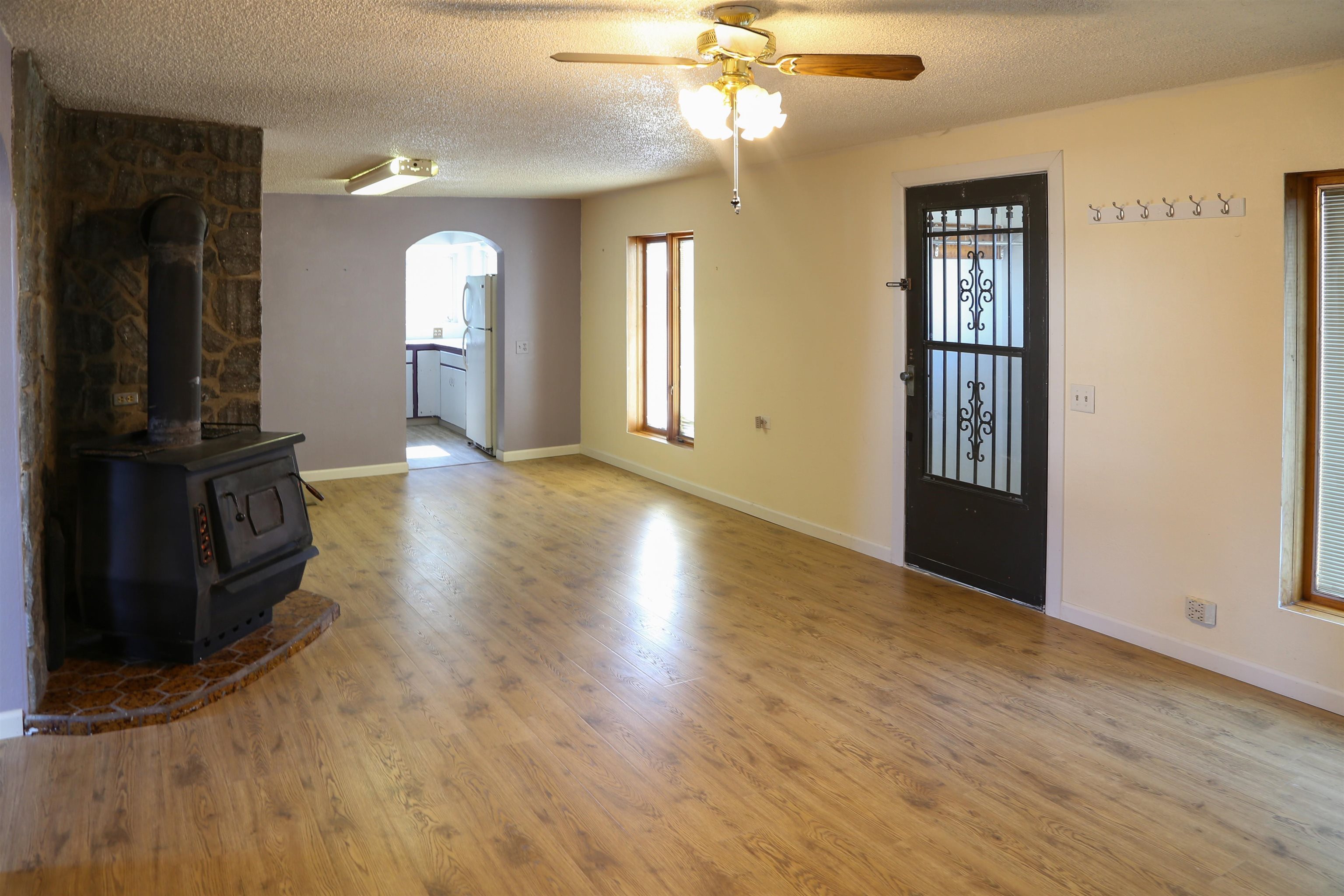 12414 North Myrtle Street Mead, WA 99021 - Photo 6 of 20 Gallery Image 6