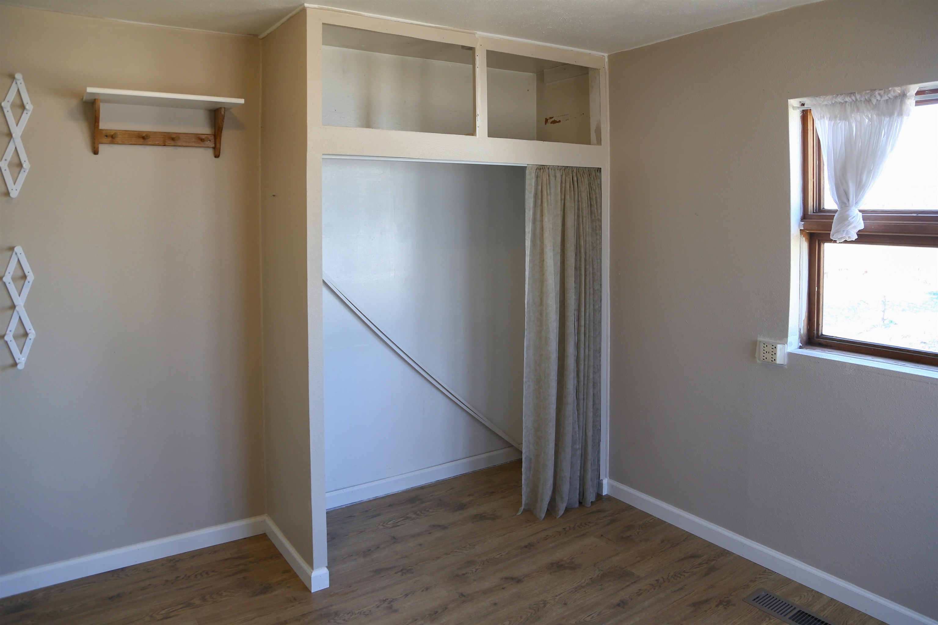 12414 North Myrtle Street Mead, WA 99021 - Photo 10 of 20 Gallery Image 10