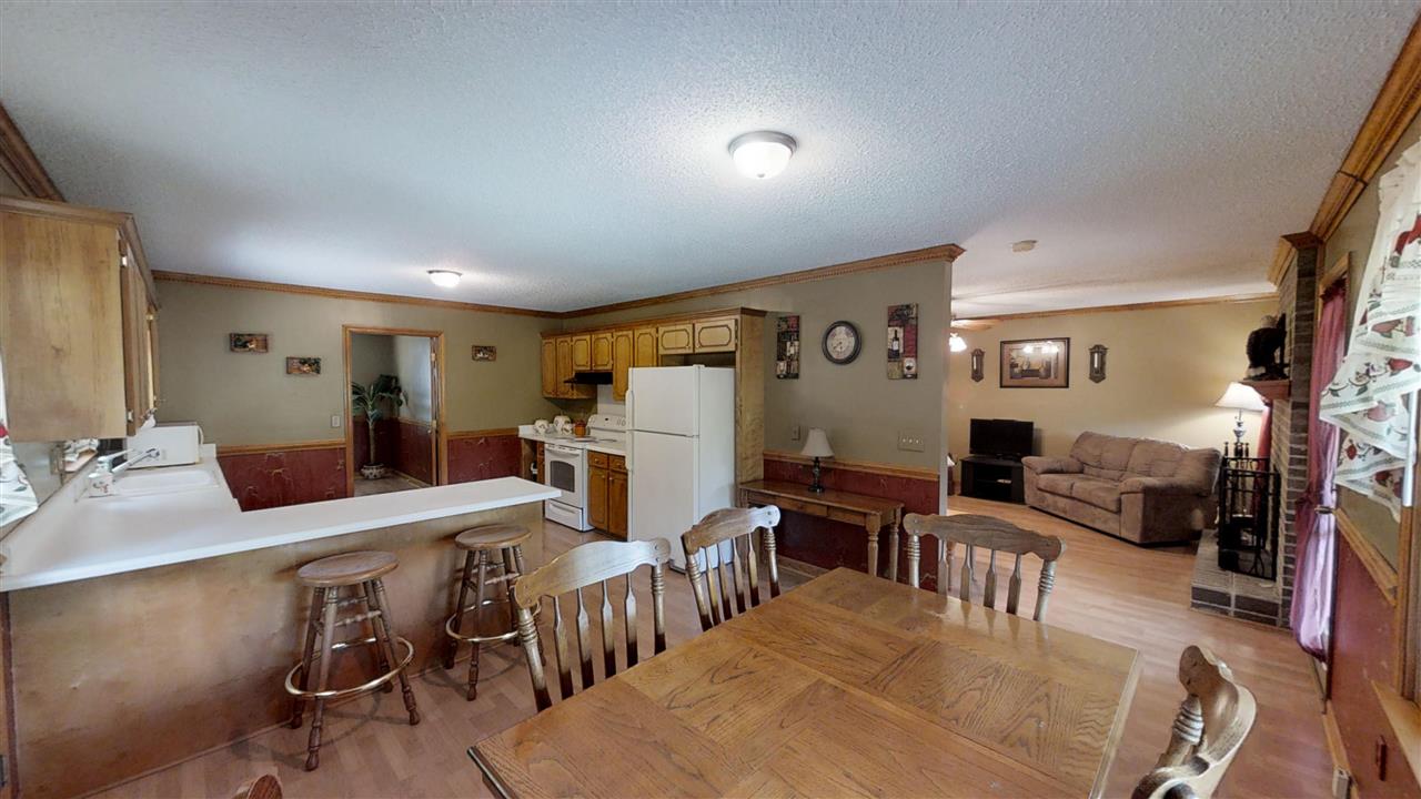 340 Lynch Road Enoree, SC 29335 - Photo 5 of 36