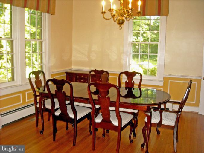 5 Tower Road Severna Park, MD 21146 - Photo 2 of 30 Dining Room