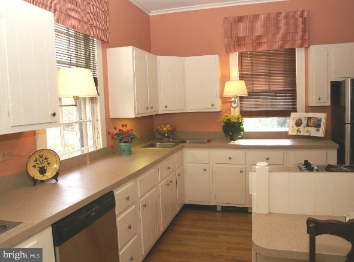 5 Tower Road Severna Park, MD 21146 - Photo 14 of 30 Kitchen