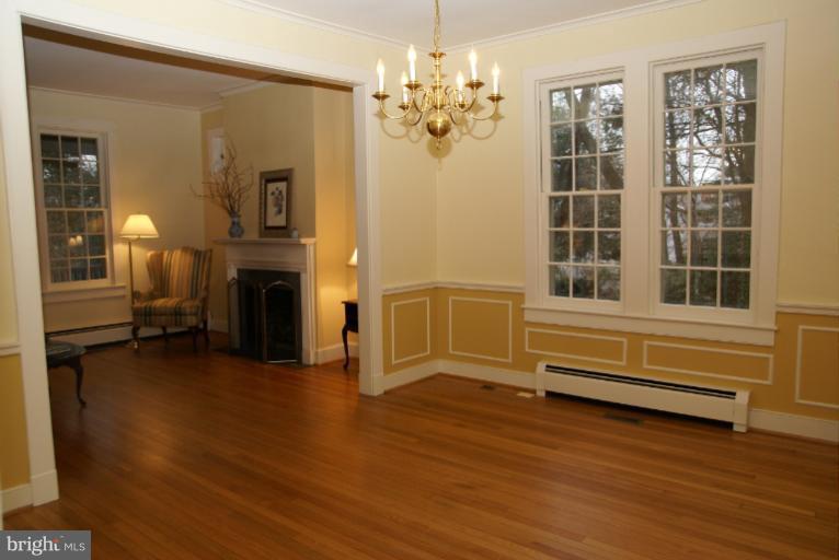5 Tower Road Severna Park, MD 21146 - Photo 8 of 30 Dining Room