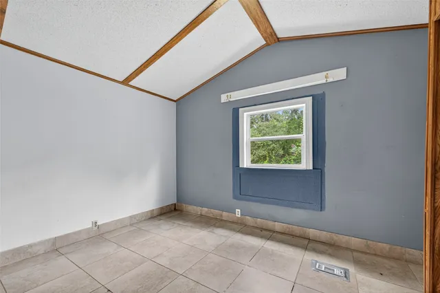 $1,200 | 25862 Clark Road, Waller, TX 77484