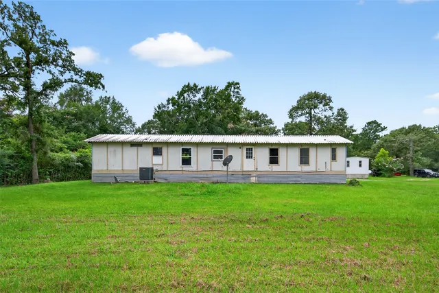 $1,200 | 25862 Clark Road, Waller, TX 77484