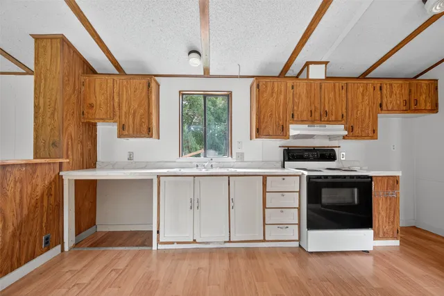 $1,200 | 25862 Clark Road, Waller, TX 77484