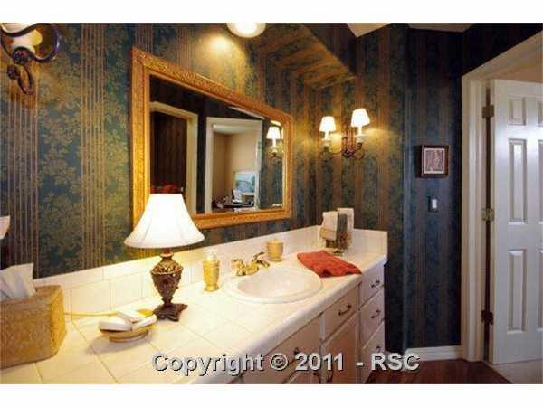 7891 Dutchrock Road Colorado Springs, CO 80919 - Photo 3 of 16
