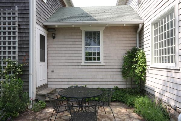 322 Smith Neck Road Dartmouth, MA 02748 - Photo 20 of 22