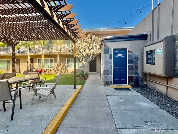 $1,995 | 1820 West Sallie Lane, Unit 7, Anaheim, CA 92804