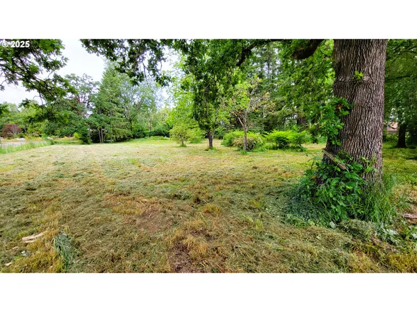 $169,900 | 88109 8th Street, Veneta, OR 97487