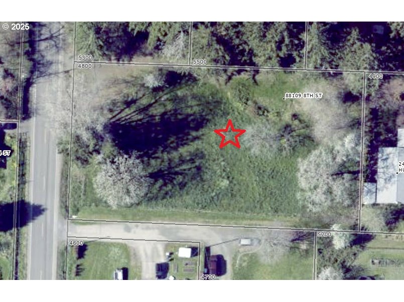 88109 8th Street Veneta, OR 97487 - Photo 3 of 11 a view of open area