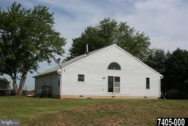 4690 West Canal Road Dover, PA 17315 - Photo 4 of 16 Gallery Image 4