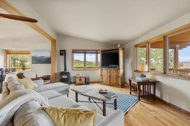 $1,525,000 | 42485 Deerfoot Lane, Steamboat Springs, CO 80487