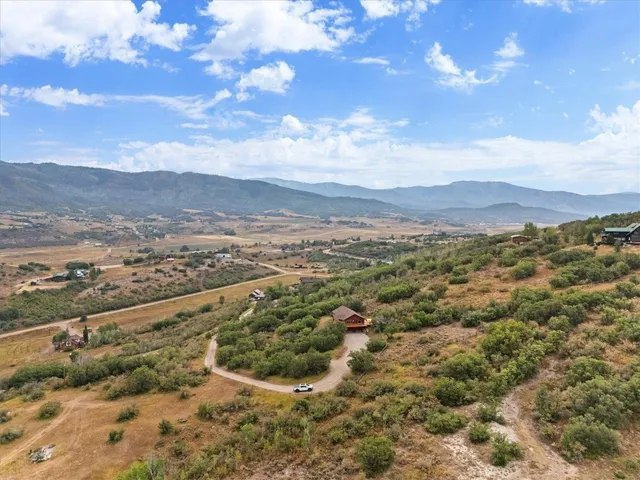 $1,525,000 | 42485 Deerfoot Lane, Steamboat Springs, CO 80487