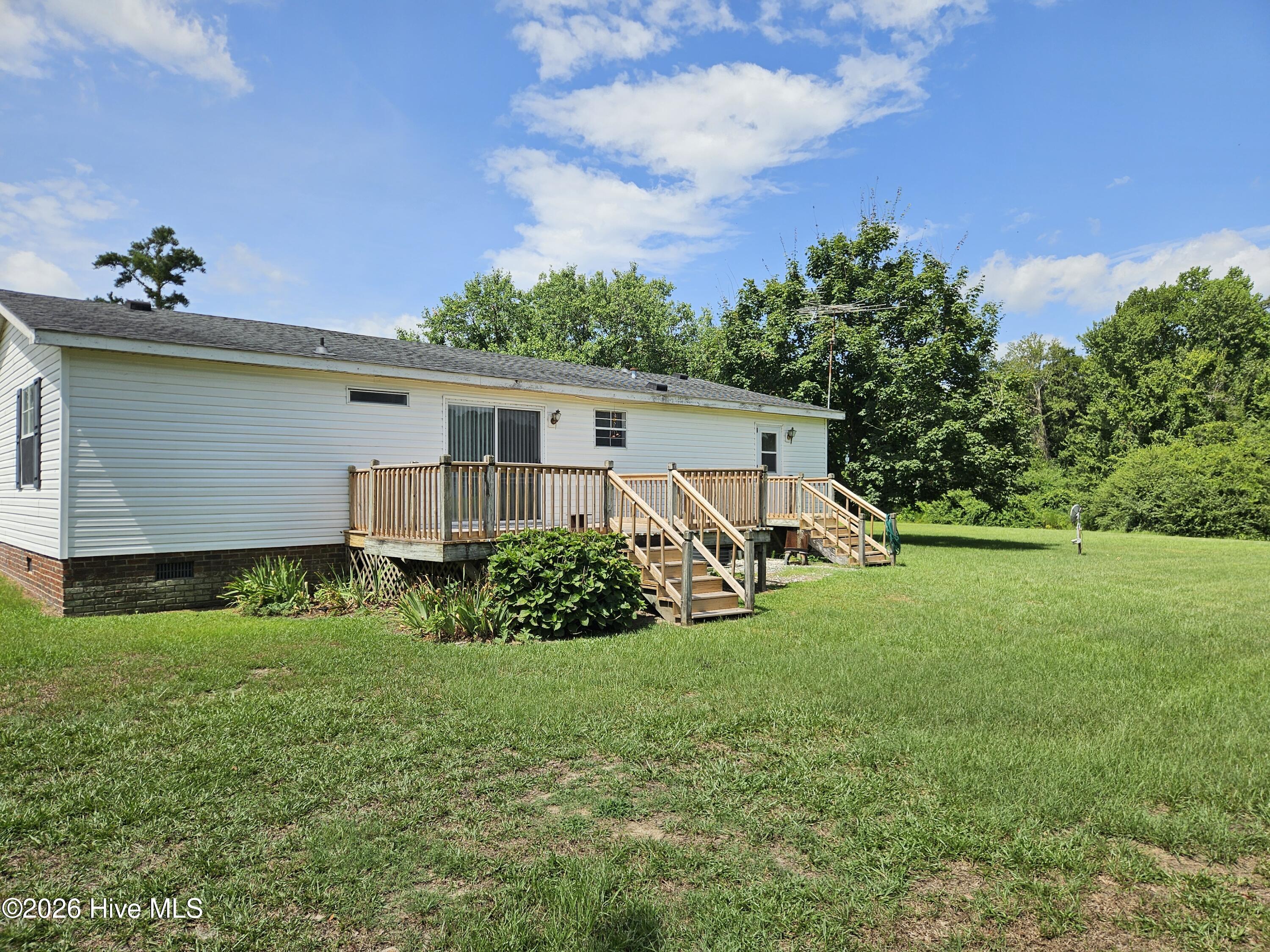 4025 Beulah Road Clinton, NC 28328 - Photo 7 of 20