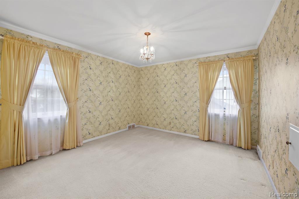 163 Merriweather Road Grosse Pointe Farms, MI 48236 - Photo 21 of 33