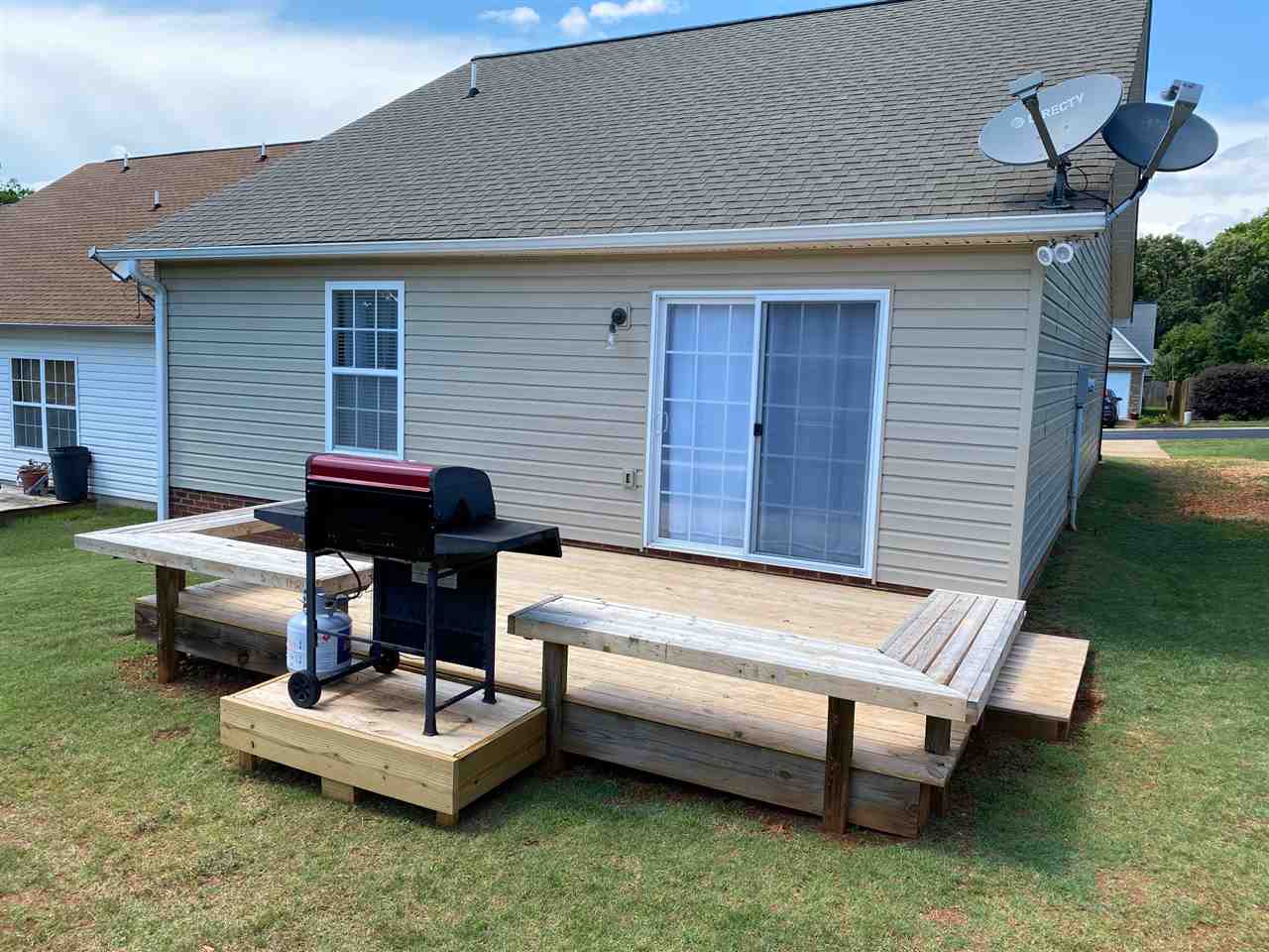 209 Frying Pan Court Boiling Springs, SC 29316 - Photo 3 of 23 Gallery Image 3