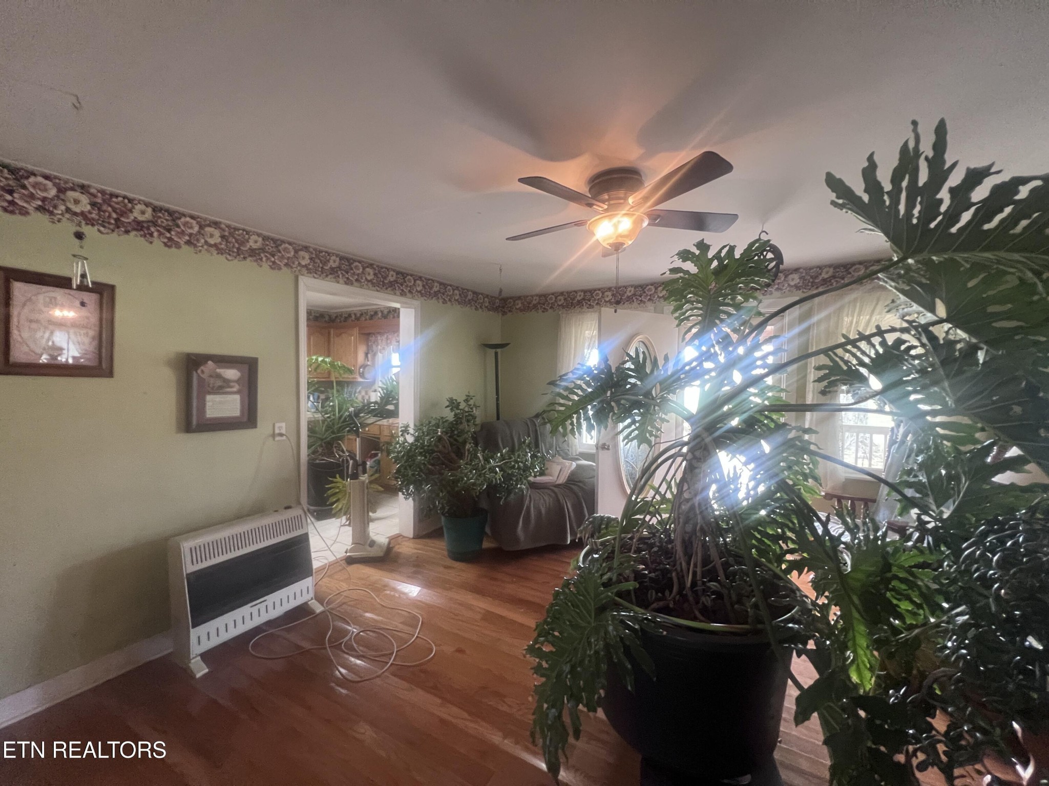 1275 Twin Bridge Road Deer Lodge, TN 37726 - Photo 22 of 47 Gallery Image 22