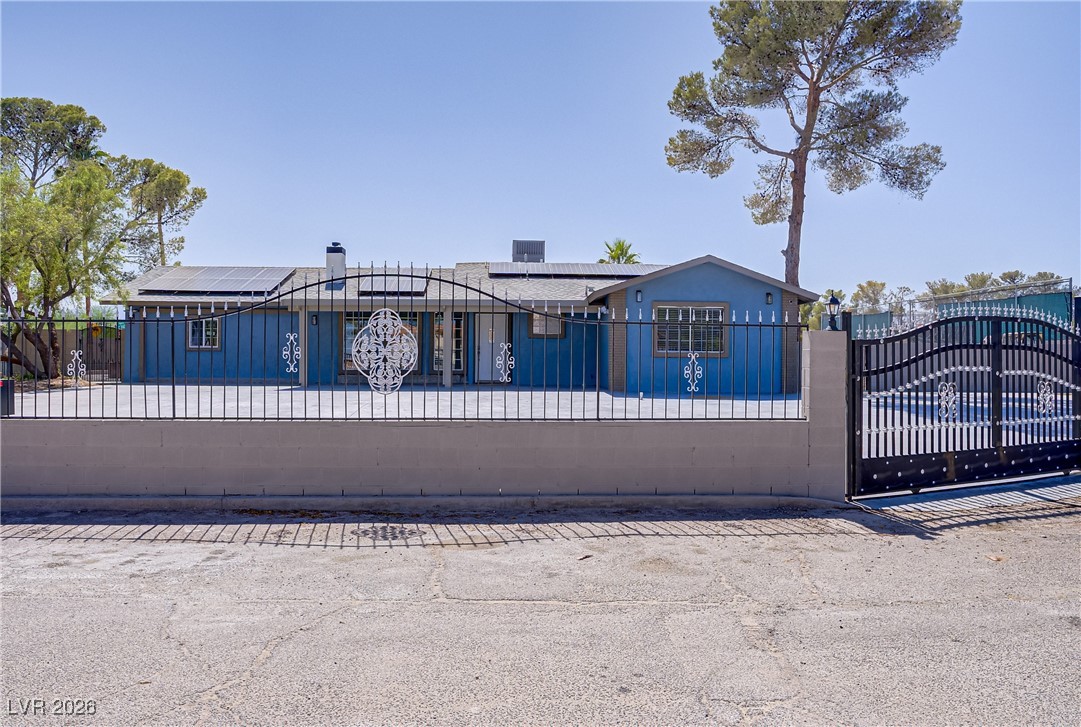 4490 West Warm Springs Road Las Vegas, NV 89118 - Photo 4 of 61