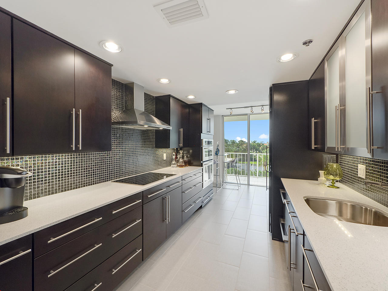 500 Ocean Drive, Unit W3B Juno Beach, FL 33408 - Photo 8 of 25 Kitchen