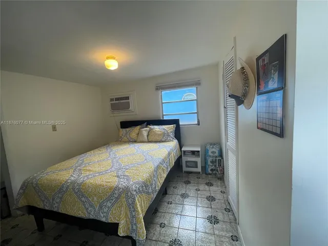 $1,400 | 1923 Northwest 1st Terrace, Unit C, Miami, FL 33125