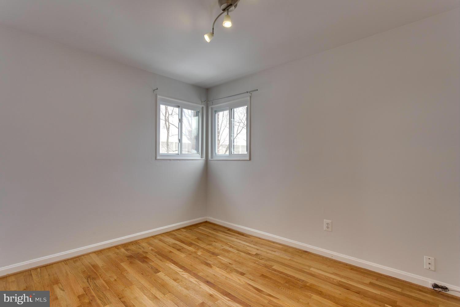 6826 Inverness Drive Springfield, VA 22150 - Photo 19 of 24 2nd Bedroom