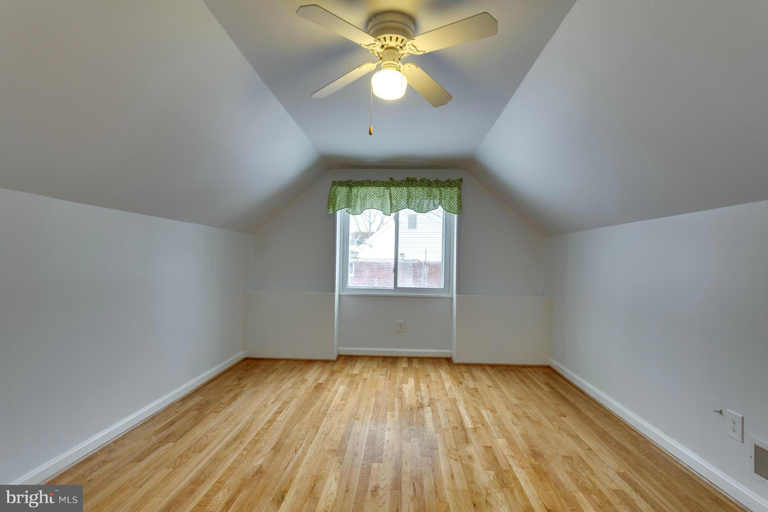 6826 Inverness Drive Springfield, VA 22150 - Photo 20 of 24 Third Bedroom