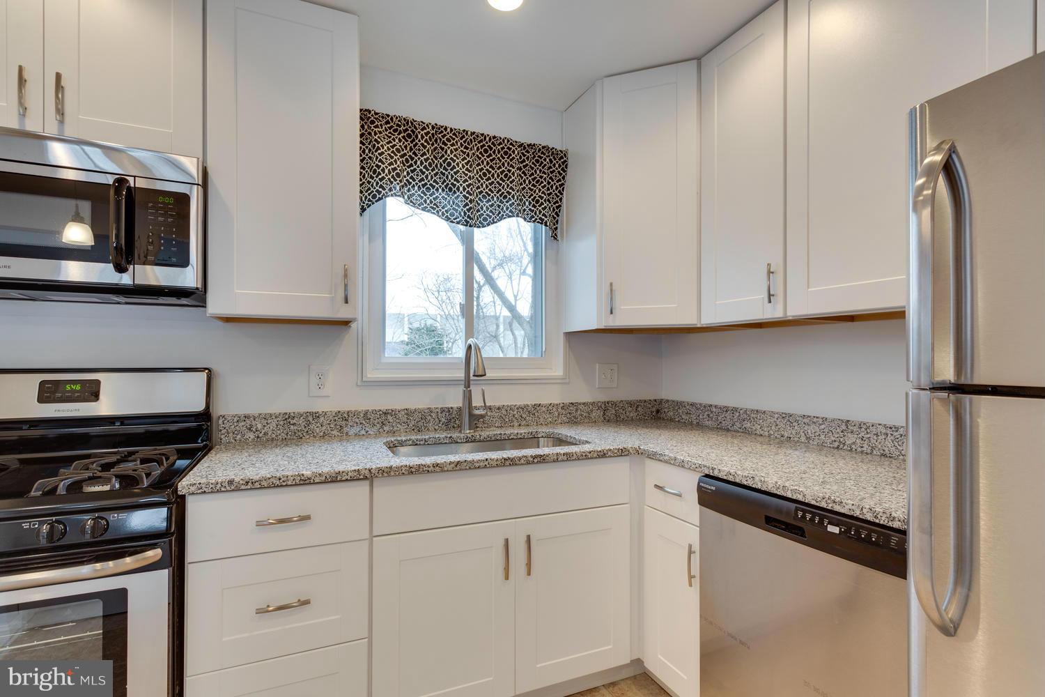 6826 Inverness Drive Springfield, VA 22150 - Photo 8 of 24 Newly Renovated Kitchen